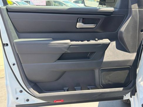 New 2026 Toyota Tundra SR5 AWD/4WD image 18