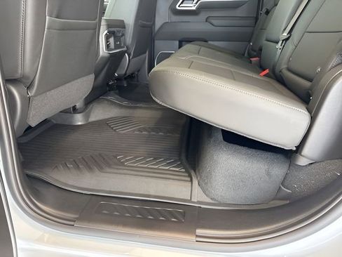 New 2026 Chevrolet Silverado 1500 LTZ w/ LTZ Premium Package image 26