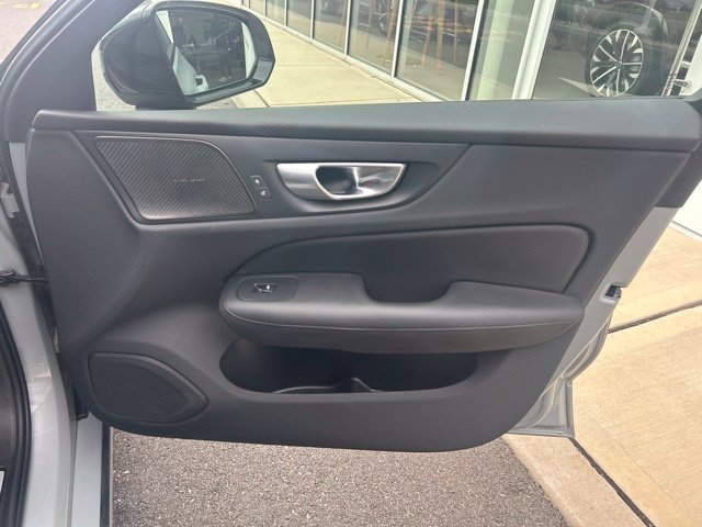 Certified 2025 Volvo S60 B5 Plus AWD/4WD image 14