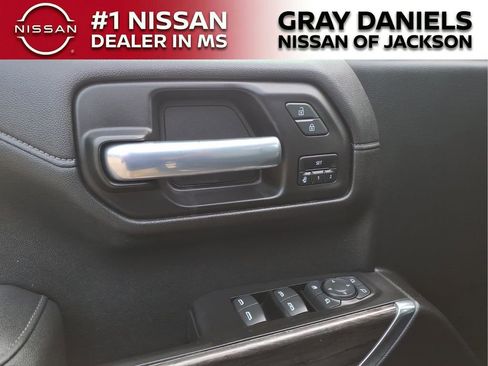 Used 2021 Chevrolet Silverado 1500 LTZ w/ Z71 Off-Road Package image 12