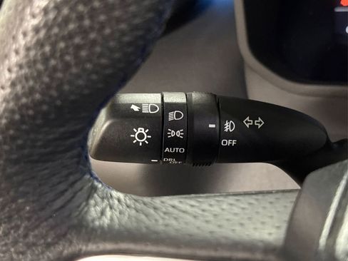 Used 2023 Toyota Sequoia Platinum image 29