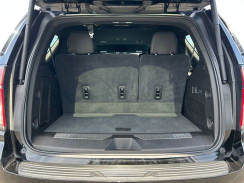 Used 2021 Chevrolet Tahoe High Country AWD/4WD image 23