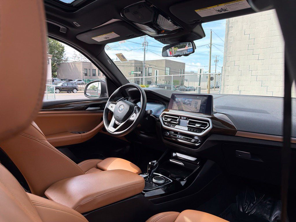 Used 2024 BMW X3 xDrive30i w/ Convenience Package AWD/4WD image 16