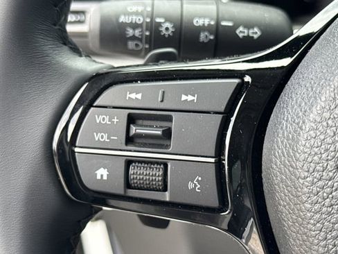 New 2025 Honda Pilot Touring image 36