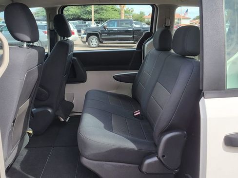 Used 2008 Dodge Grand Caravan SE image 22