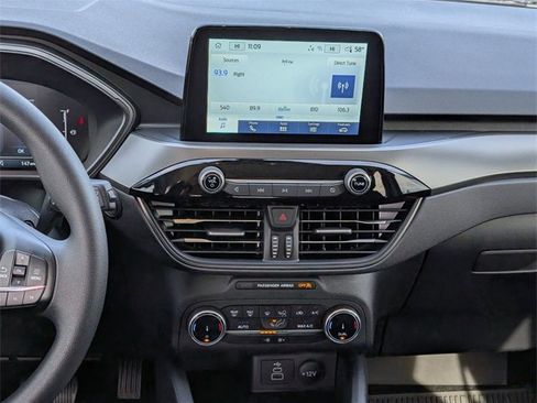 New 2026 Ford Escape Active image 10