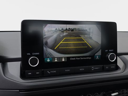 Used 2025 Honda Accord SE image 24