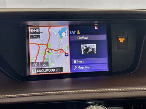 Used 2017 Lexus ES 350 w/ Luxury Package FWD image 15