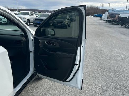 Certified 2023 Chevrolet Traverse Premier w/ Redline Edition image 51