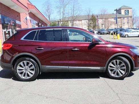 Used 2018 Lincoln MKX Reserve w/ Lincoln MKX Climate Package AWD/4WD image 6