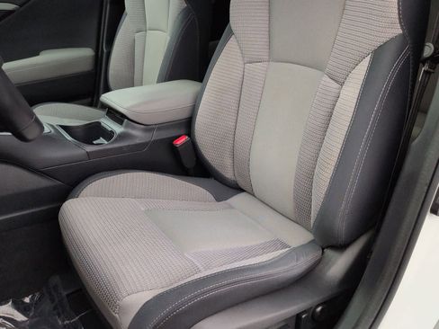 Certified 2022 Subaru Outback Premium image 17