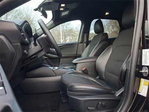 Used 2025 Ford Escape ST-Line Select image 13