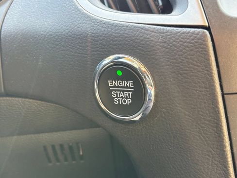 Used 2020 Ford Edge SEL AWD/4WD image 12