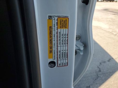 New 2026 GMC Sierra 1500 SLT w/ SLT Premium Plus Package image 34