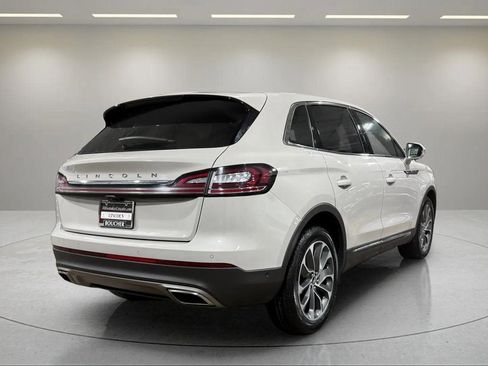 Certified 2023 Lincoln Nautilus Reserve w/ Equipment Group 201A image 3