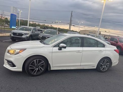 Used 2019 Subaru Legacy 2.5i Sport AWD/4WD image 2