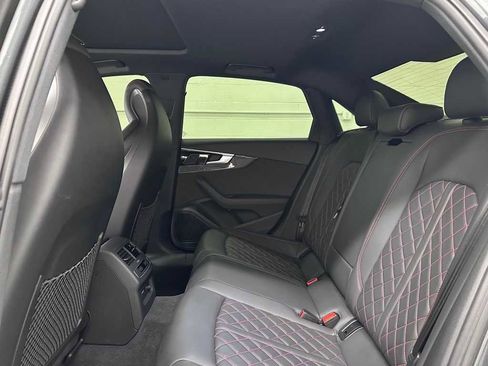 Used 2024 Audi S4 Premium Plus w/ Premium Plus Package image 15