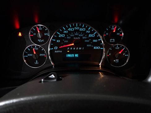 Used 2024 GMC Savana 2500 w/ Driver Convenience Package RWD image 22