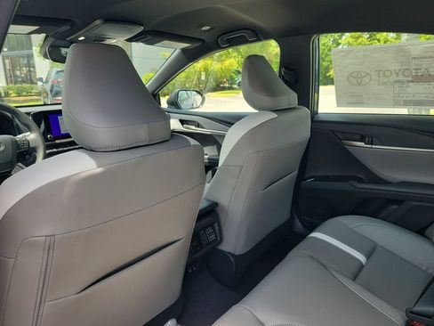 New 2026 Toyota Camry SE FWD image 25