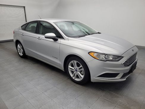 Used 2018 Ford Fusion S image 11