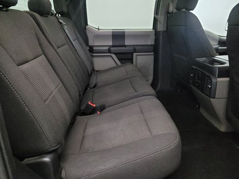 Used 2018 Ford F150 XL w/ Equipment Group 101A Mid AWD/4WD image 19