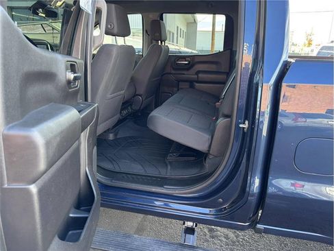 Used 2020 Chevrolet Silverado 1500 LT w/ All-Star Edition image 12