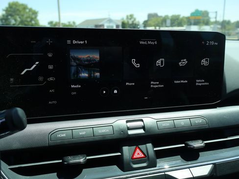 Used 2025 Kia K4 EX FWD image 36