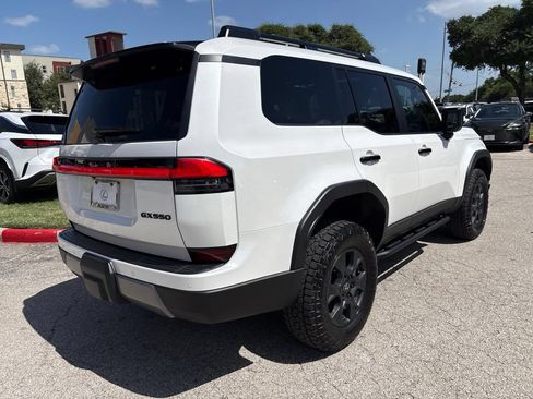 Certified 2026 Lexus GX 550 AWD/4WD image 5