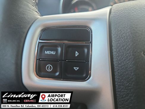 Used 2013 Chrysler 200 Touring image 34