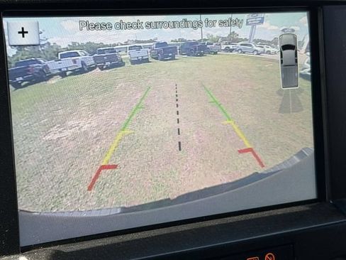 Used 2017 Ford F250 XLT w/ XLT Value Package AWD/4WD image 24
