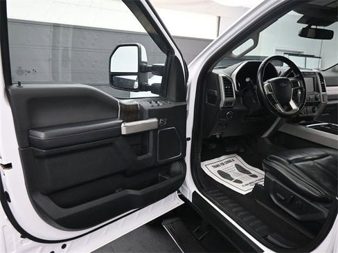 Used 2021 Ford F350 Lariat w/ Lariat Ultimate Package image 18