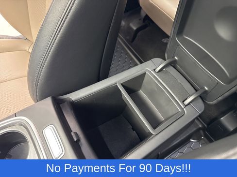 Used 2023 Hyundai Santa Fe SEL w/ Premium Package AWD/4WD image 19