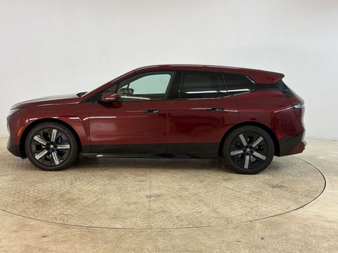 Used 2023 BMW iX xDrive50 w/ Premium Package AWD/4WD image 2