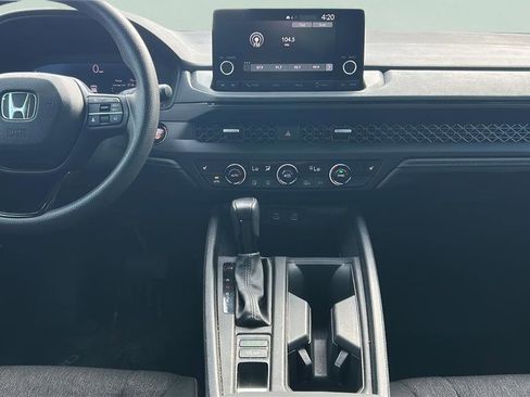 Used 2023 Honda Accord EX image 22