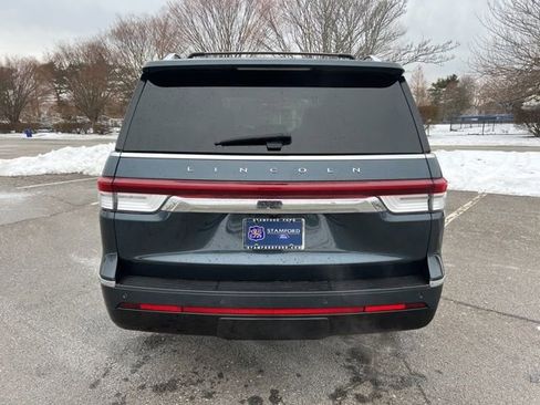 Used 2022 Lincoln Navigator Reserve image 9