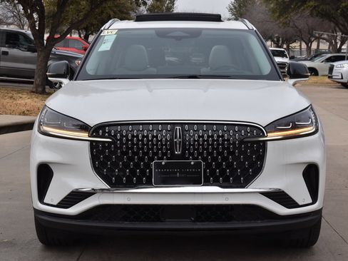 New 2026 Lincoln Aviator Reserve image 2