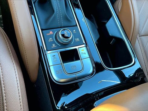 Used 2025 Kia Telluride EX X-Line image 35