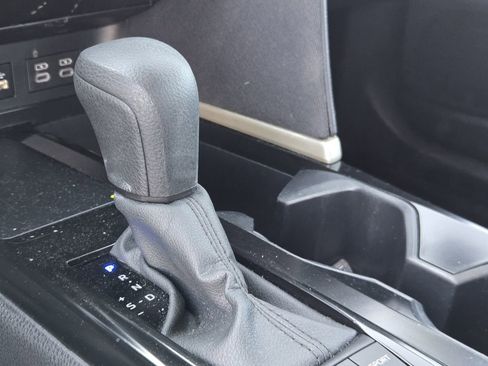 Certified 2025 Toyota Camry LE image 12