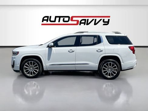 Used 2023 GMC Acadia Denali w/ Trailering Package FWD image 4