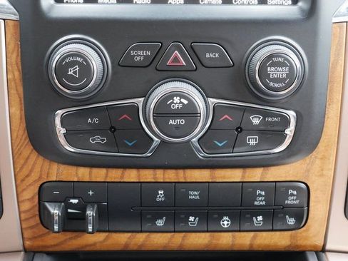 Used 2014 RAM 1500 Laramie Longhorn w/ Convenience Group image 27