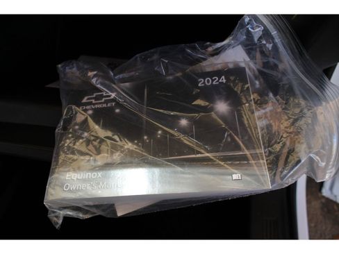 Used 2023 Chevrolet Equinox LS image 37