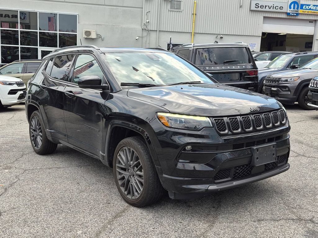 Used 2023 Jeep Compass High Altitude AWD/4WD image 4