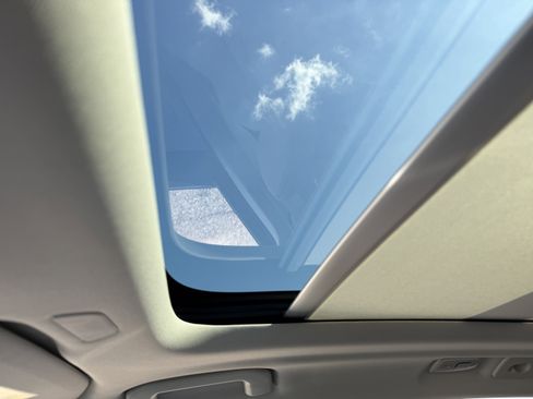 New 2026 Volvo XC60 T8 Ultra w/ Climate Package image 20