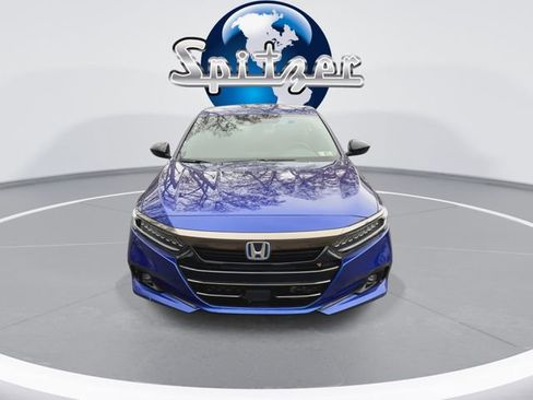 Used 2022 Honda Accord Sport image 3