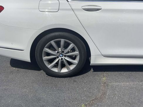 Used 2019 BMW 750i xDrive w/ Executive Package AWD/4WD image 27
