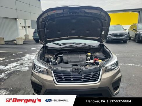 Used 2020 Subaru Forester Premium image 17