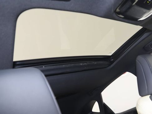 Used 2022 Lexus NX 350h AWD image 11