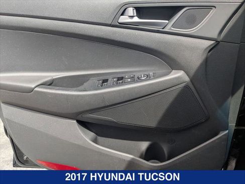 Used 2017 Hyundai Tucson SE image 10