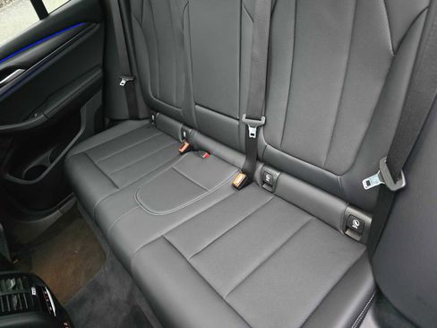 Used 2022 BMW X3 xDrive30i w/ M Sport Package 2 image 19