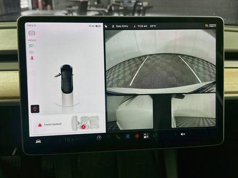 Used 2021 Tesla Model 3 Standard Range Plus RWD image 19